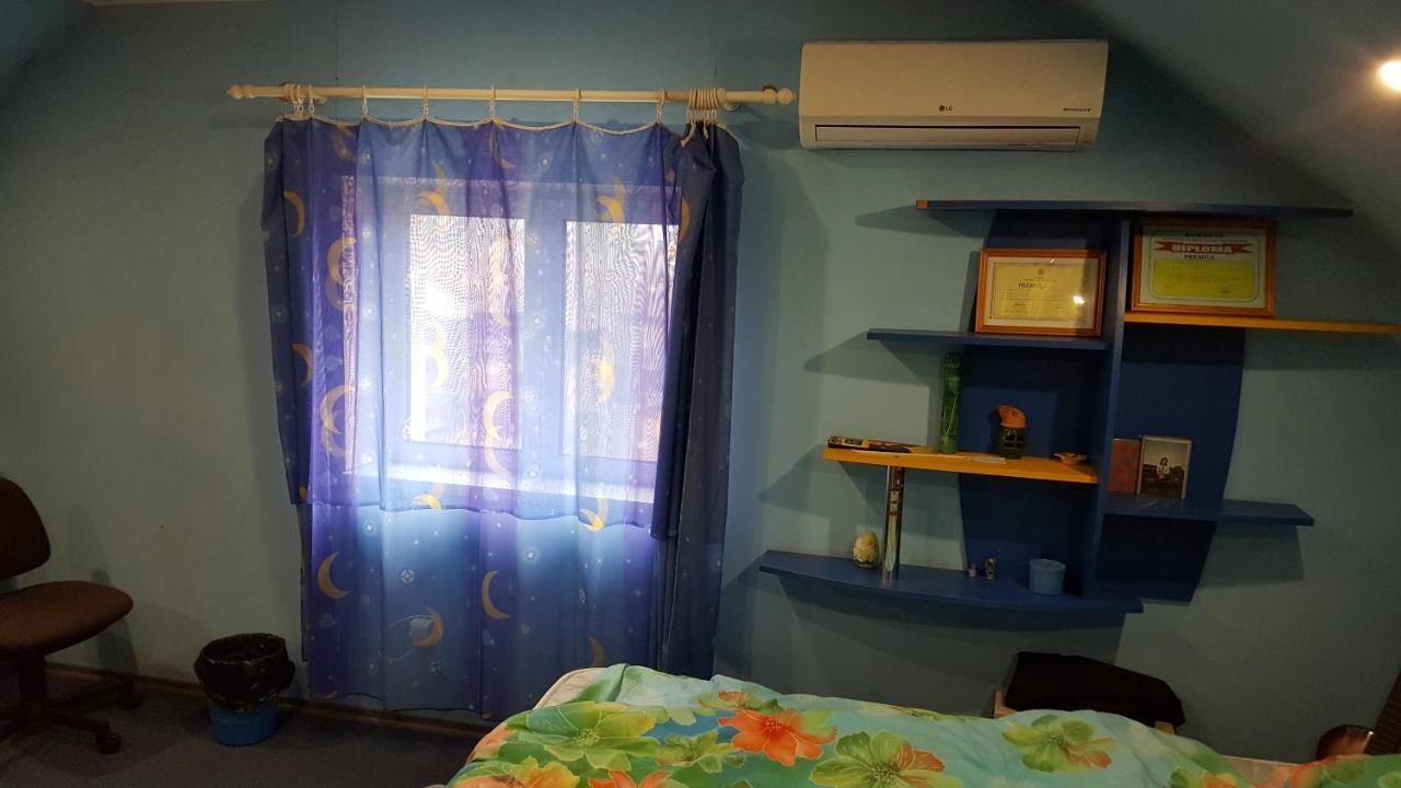 Casele Lena Bed and Breakfast Aldesti  Esterno foto