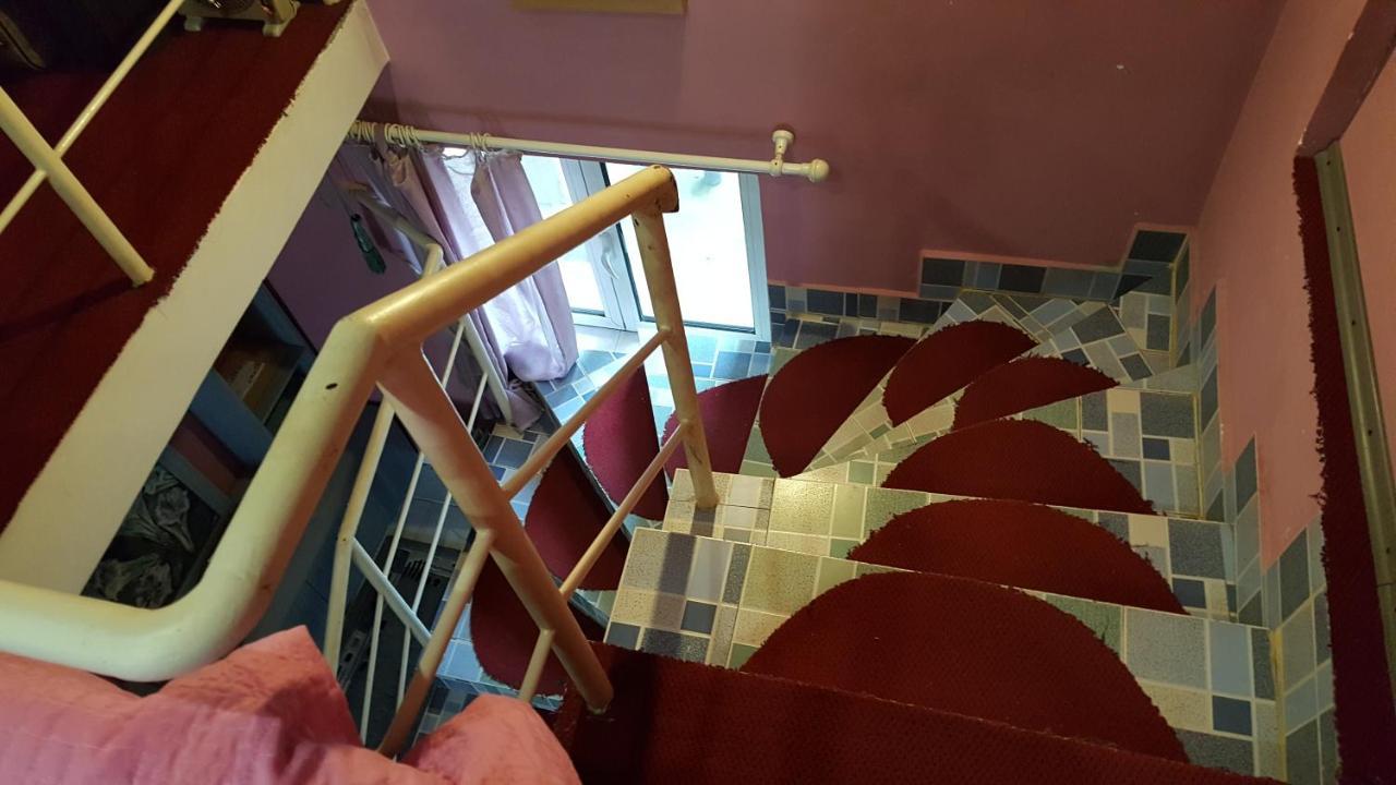 Casele Lena Bed and Breakfast Aldesti  Esterno foto